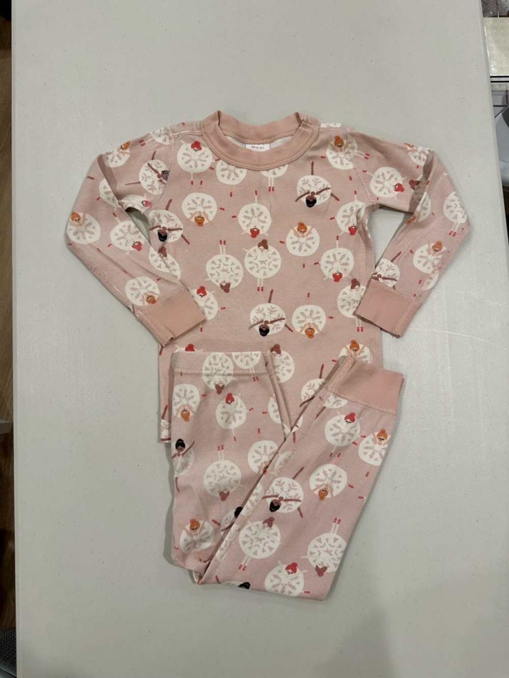 Hanna Andersson Girls Pajama Set in Sweet Pink Ballerina Print